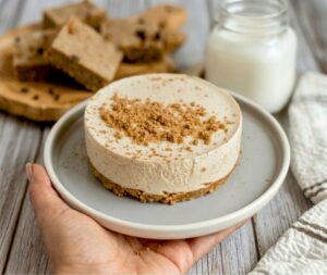 Keto Gingerbread Cheesecake